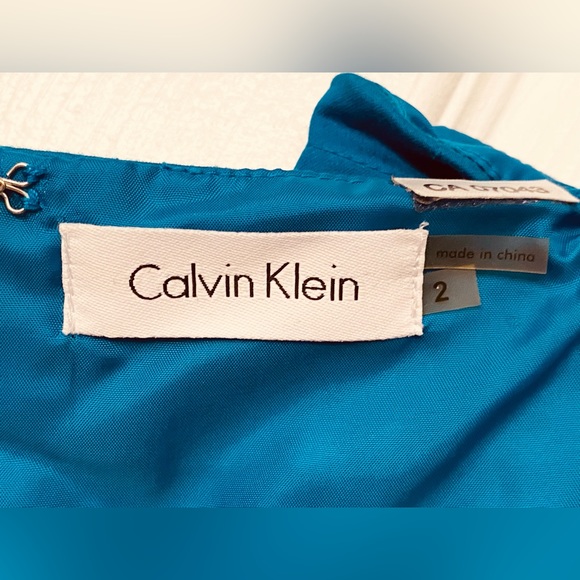 Calvin Klein dress *has been GENTLY worn* - Picture 3 of 8